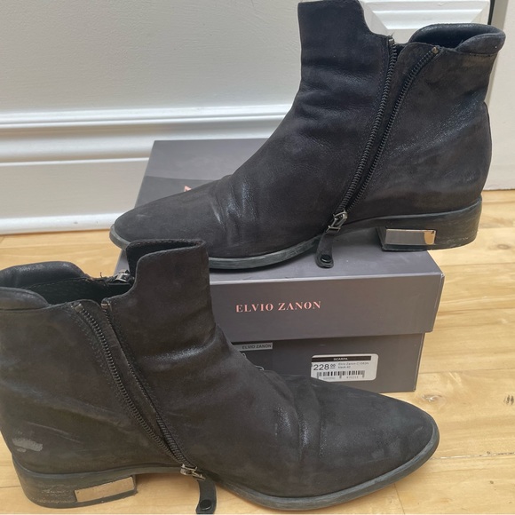 Black Italian leather ankle boots, good grip, size 40 EUR - Picture 5 of 5